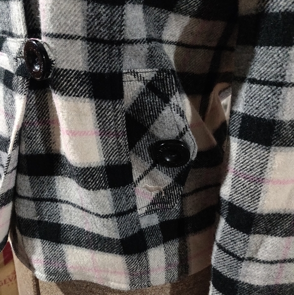 Vintage PINK Victoria's Secret Plaid Jacket with Faux Fur Collar - Picture 3 of 8
